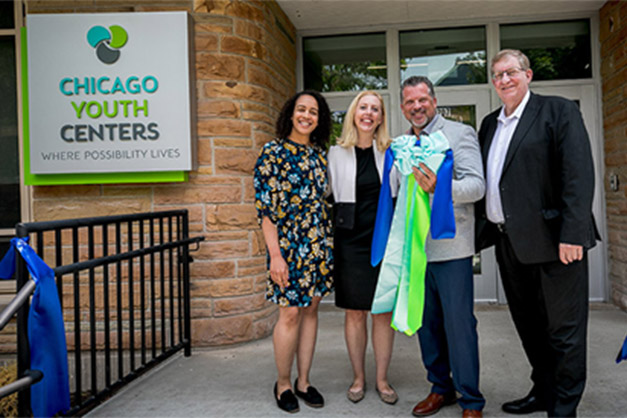 BMO representatives Nandi Tense, Community Giving Specialist, Rebecca Laskaris, Community Giving Manager, CYC CEO, Kevin Cherup, and Mark Schulman, Chief Community Reinvestment Officer & CYC board member at Calumet Heights center opening. In 2023, BMO donated $500,000 in support of Chicago Youth Centers’ (CYC) growth campaign, to support their state-of-the-art BMO Technology Hub, which will provide youth with a space for creative exploration and tech-focused programming.